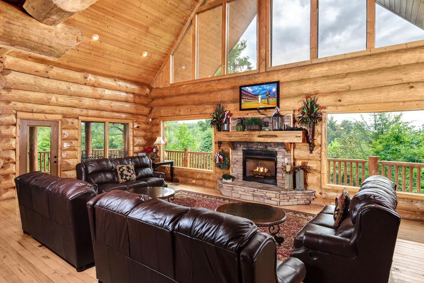 Big Bear Ridge Lodge - Breathtaking Mountain Views And Private Forest Scenes In Amazing Large Log Cabin Gatlinburg Exterior foto